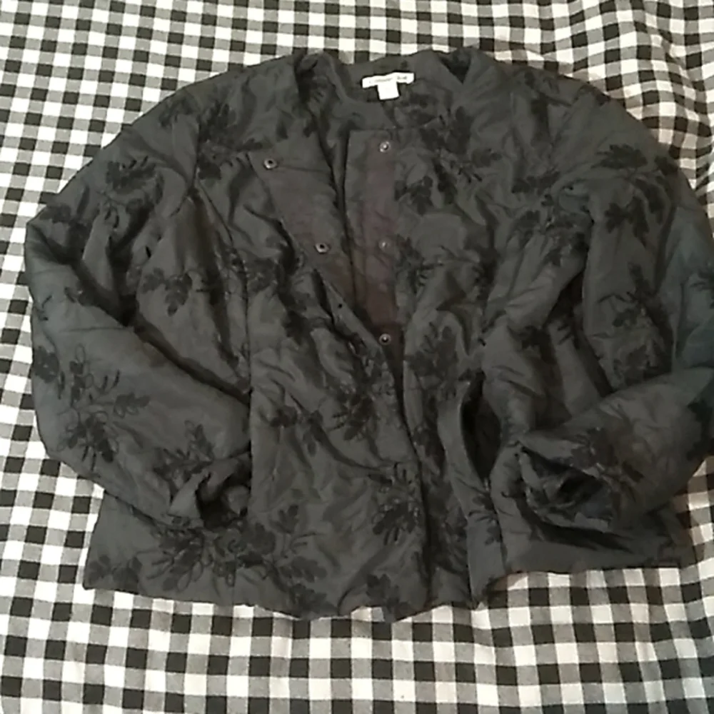 Cold water Creek Red Brocade Snap Up Jacket - Picture 3 of 8